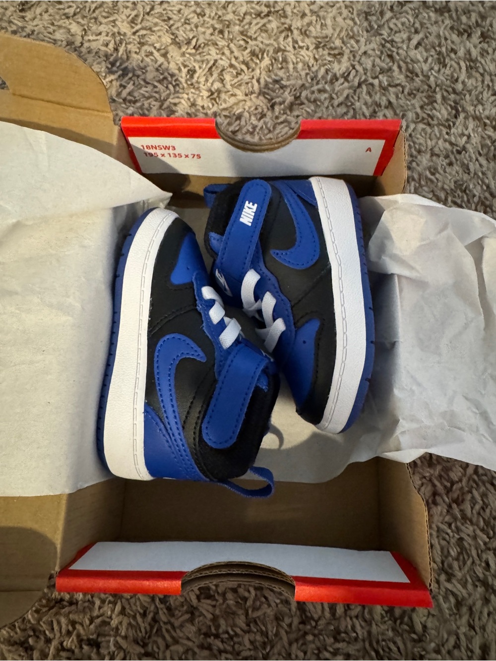 NEW Nike Court Borough Mid Shoes Size 4C